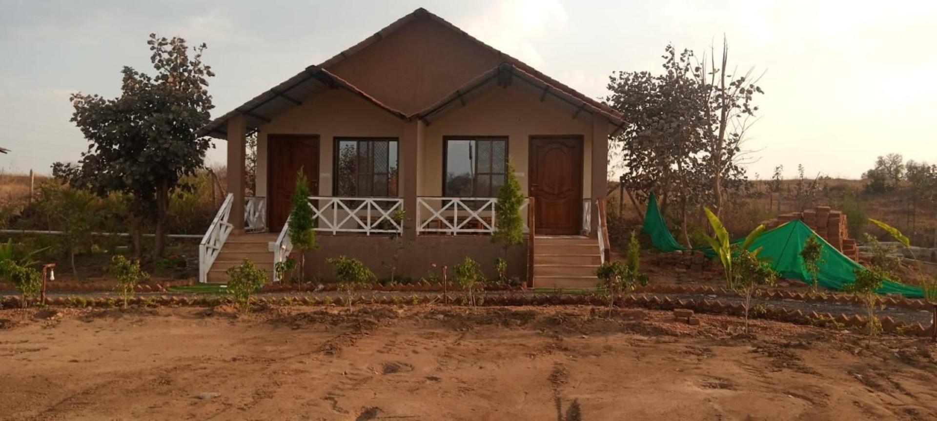 The Palash Vann Pench Khawāsa Extérieur photo